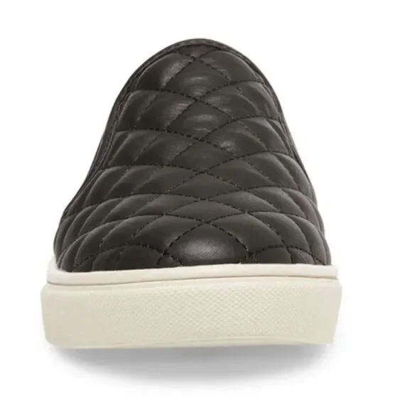 Steve Madden Leather Quilted Sneakers - Ecentrcq Slip Ons Shoes​​​ - Picture 3 of 13